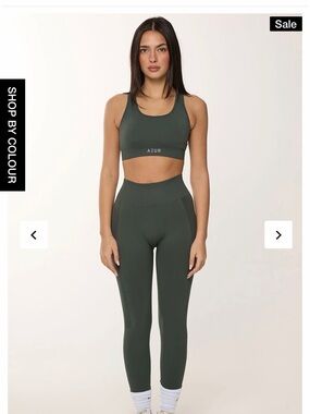Azur BNWT Forest Green Seamless Leggings